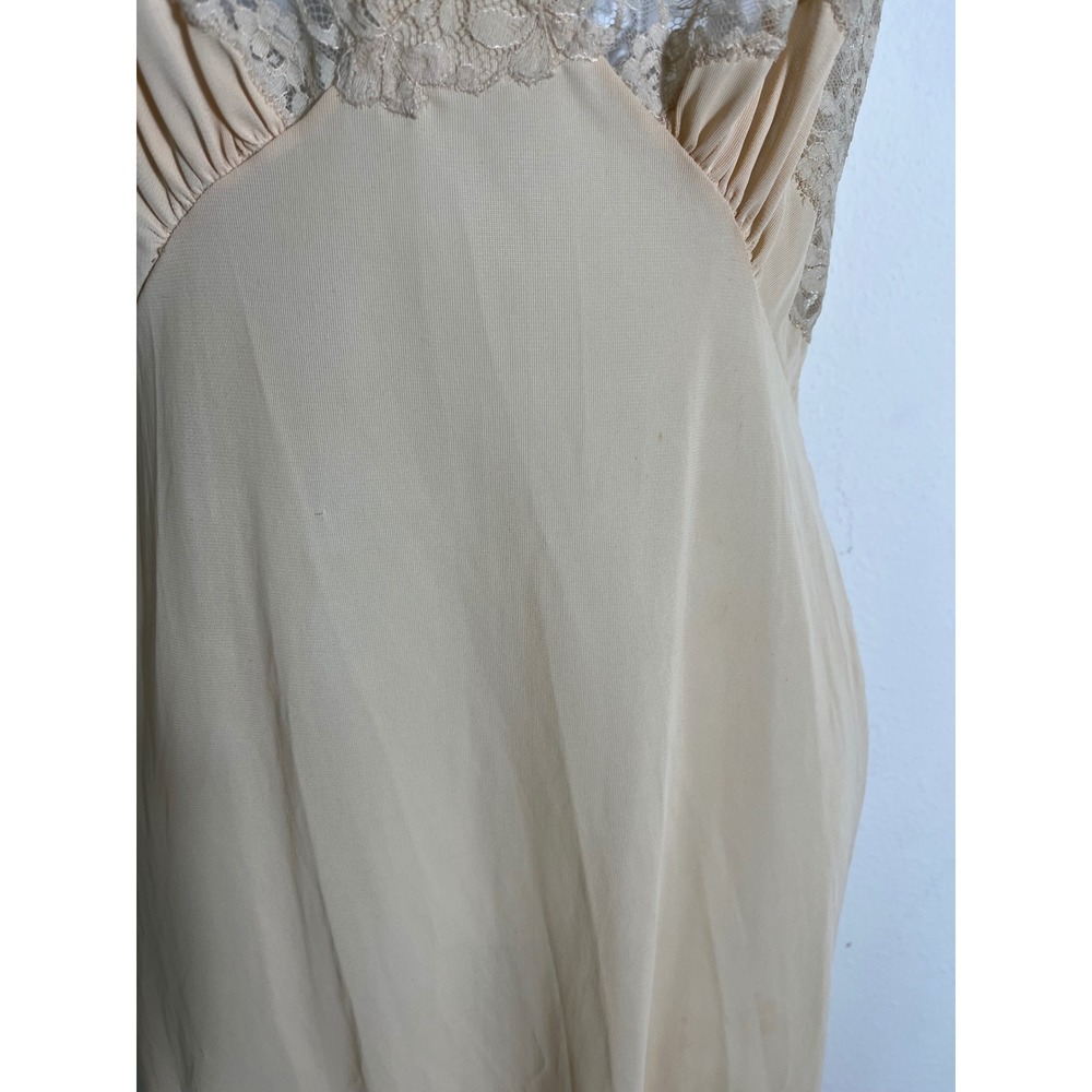 VINTAGE 60s CARESS Lace Slip Nightgown Vanity Fair Lingerie Dress - Picture 7 of 15
